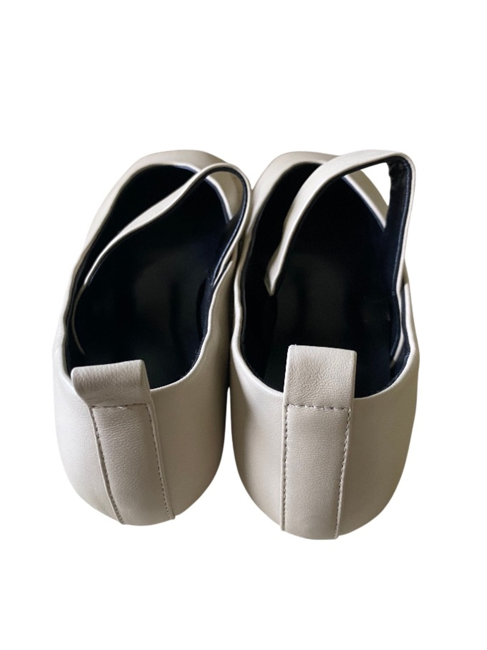 Tony Biiano Pearl Tan Leather Mary-Jane Flats. Size 8,5 (runs o,5 size bigger) - Picture 7 of 8